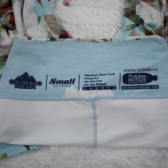 Colorado Threads Legging Size Small Gently Used Condition no holes‎ or stains - Picture 3 of 6